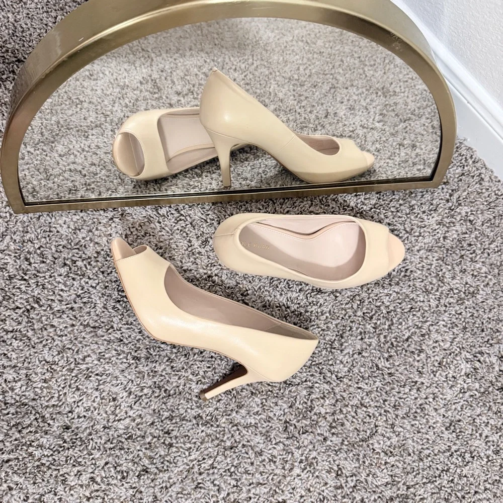 Cole Haan Harlow Cream Peep-Toe Heels Size 10 - Picture 9 of 9
